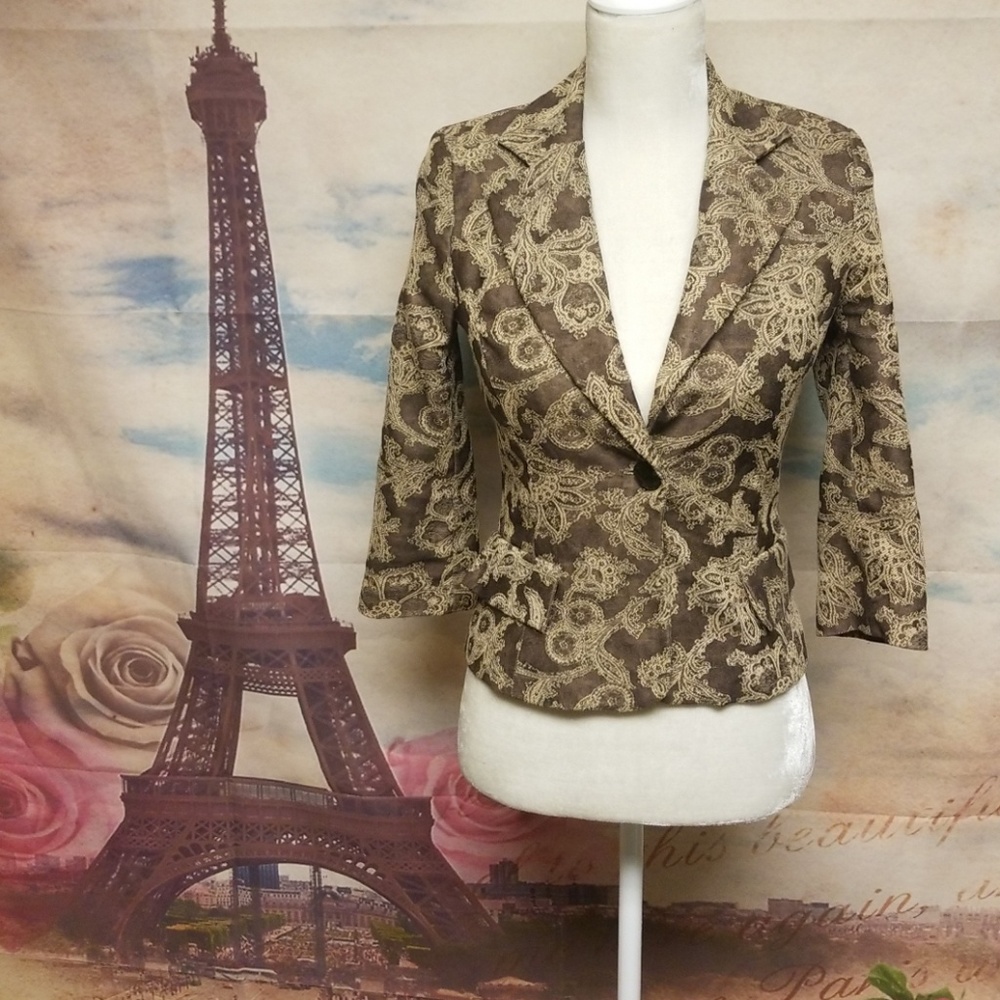 White House Black Market floral blazer